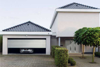 Szekcionált garázskapuk passzív házakhoz